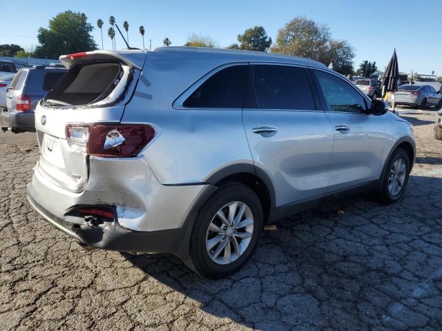 Изображение 3 2017 KIA SORENTO LX 2017 с VIN 5XYPG4A39HG304184