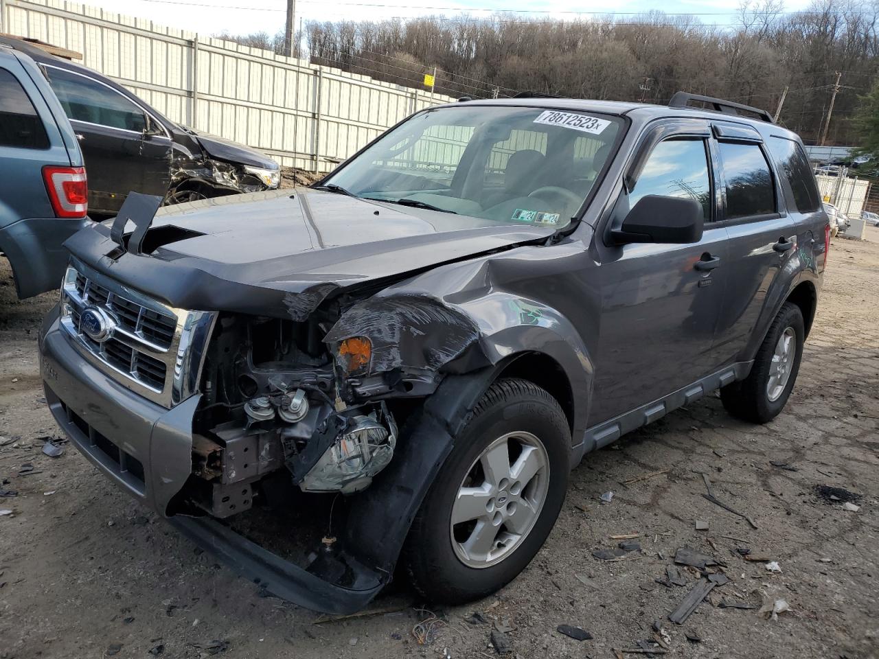 Изображение 2011 FORD ESCAPE XLT 2011