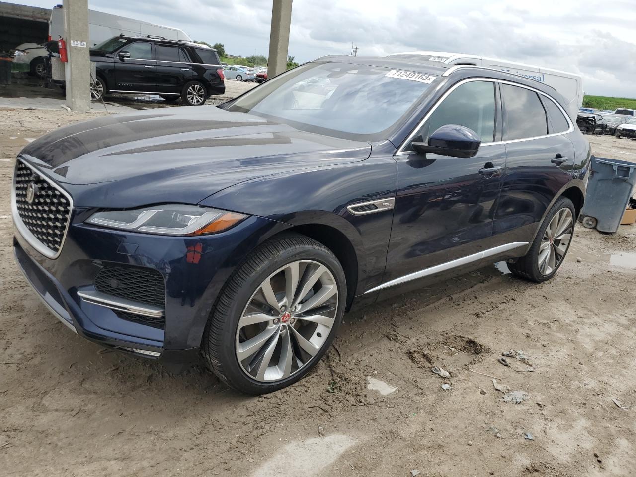 Obraz 1 z 2021 JAGUAR F-PACE S 2021 z VIN SADCJ2EU2MA679758