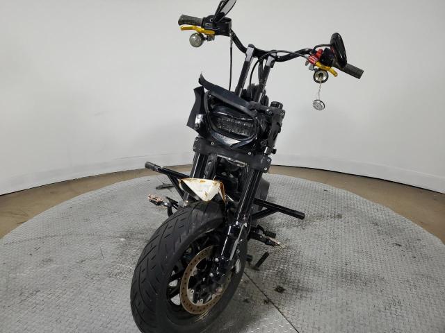 Image 2 of 2018 HARLEY-DAVIDSON FXFBS FAT BOB 114 2018 with VIN 1HD1YLK15JC040724