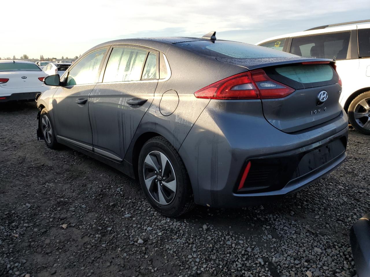 Изображение 2 2018 HYUNDAI IONIQ SEL 2018 с VIN KMHC75LC7JU067731