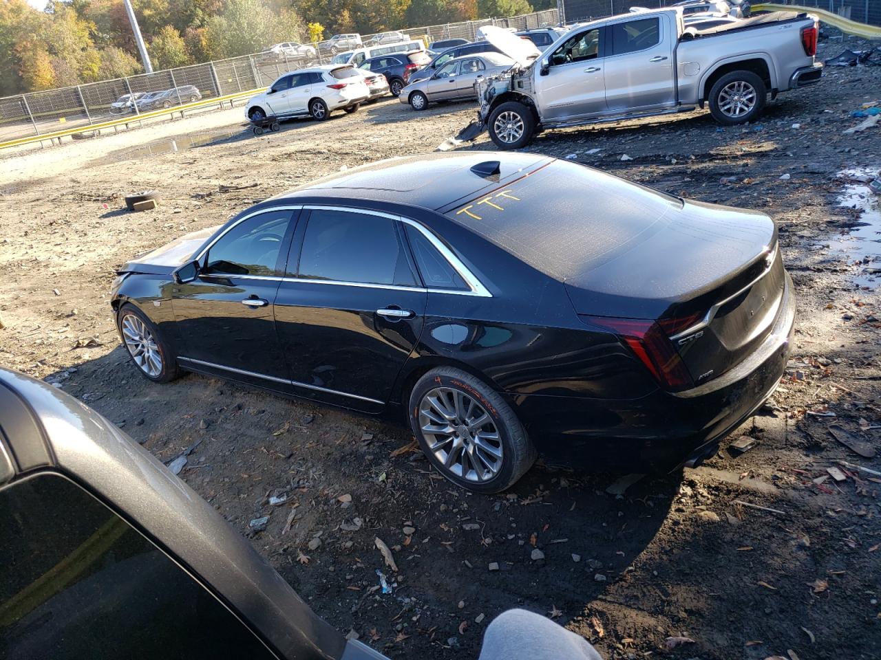 Image 2 of Cadillac Ct6 Luxury 2020 with VIN 1G6KB5RS1LU100175