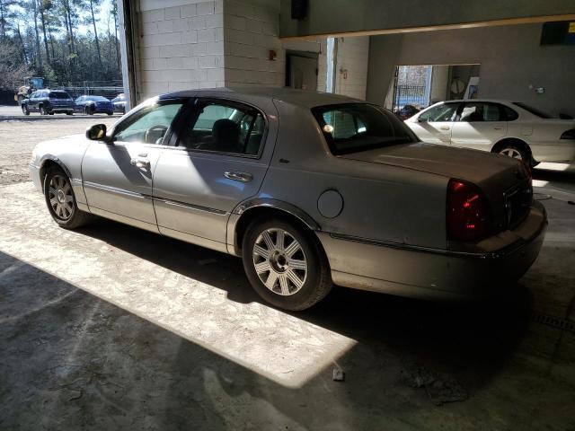 Image 2 of 2003 LINCOLN TOWN CAR CARTIER 2003 with VIN 1LNHM83W23Y671869