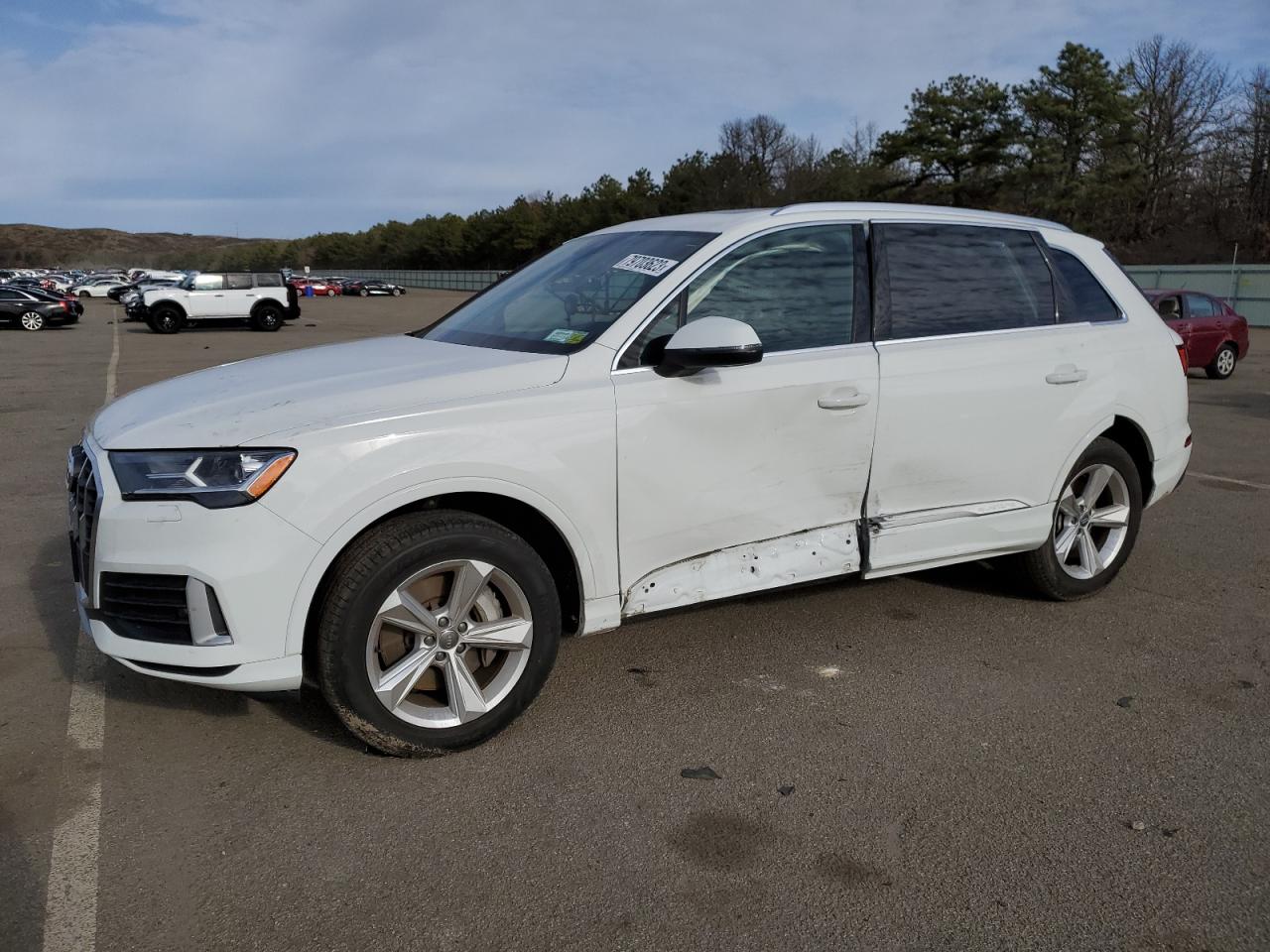 Изображение 1 2020 AUDI Q7 PREMIUM 2020 с VIN WA1AJAF70LD006528
