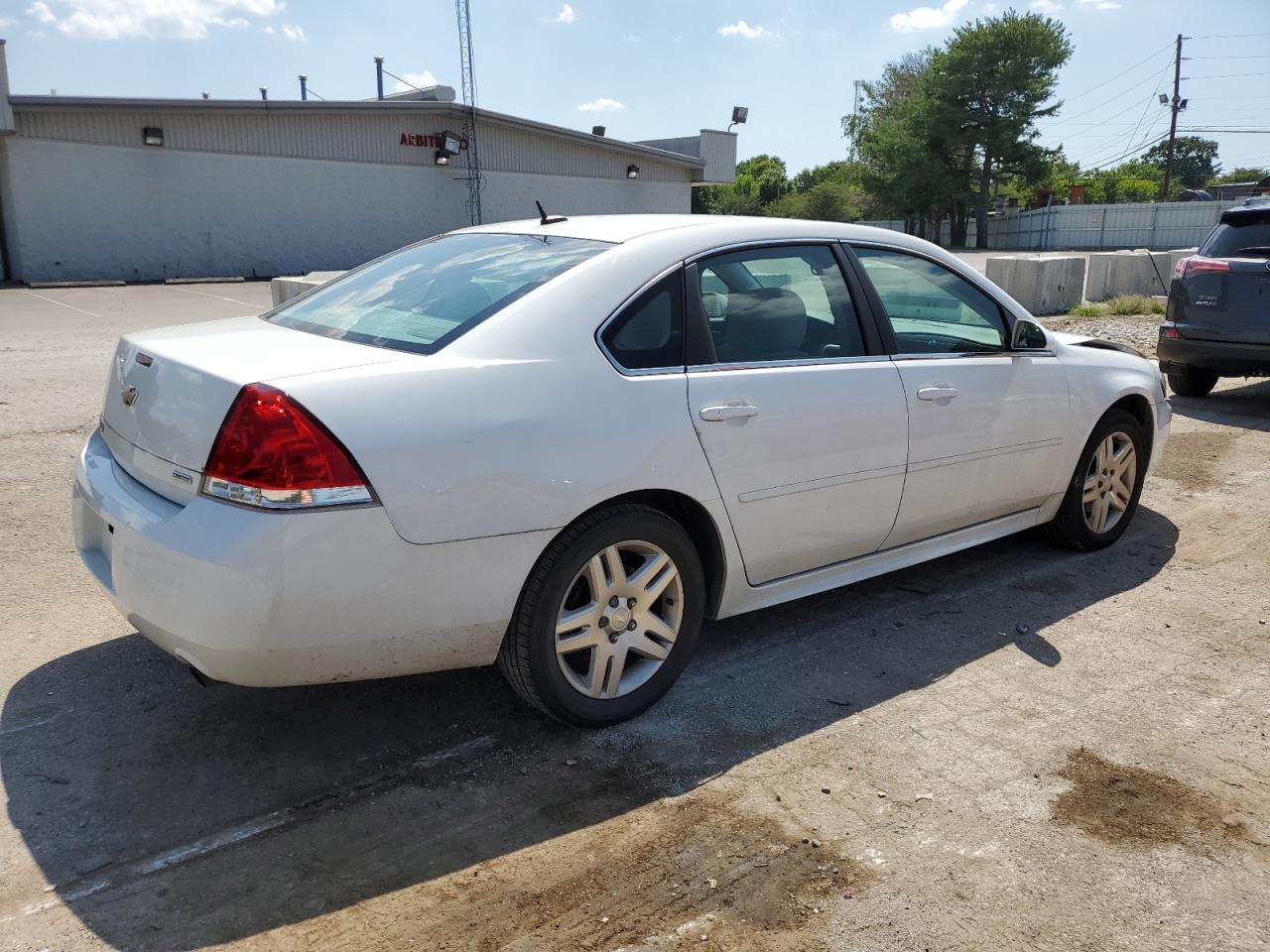 Image 3 of 2016 CHEVROLET IMPALA LIMITED LT 2016 with VIN 2G1WB5E33G1145366