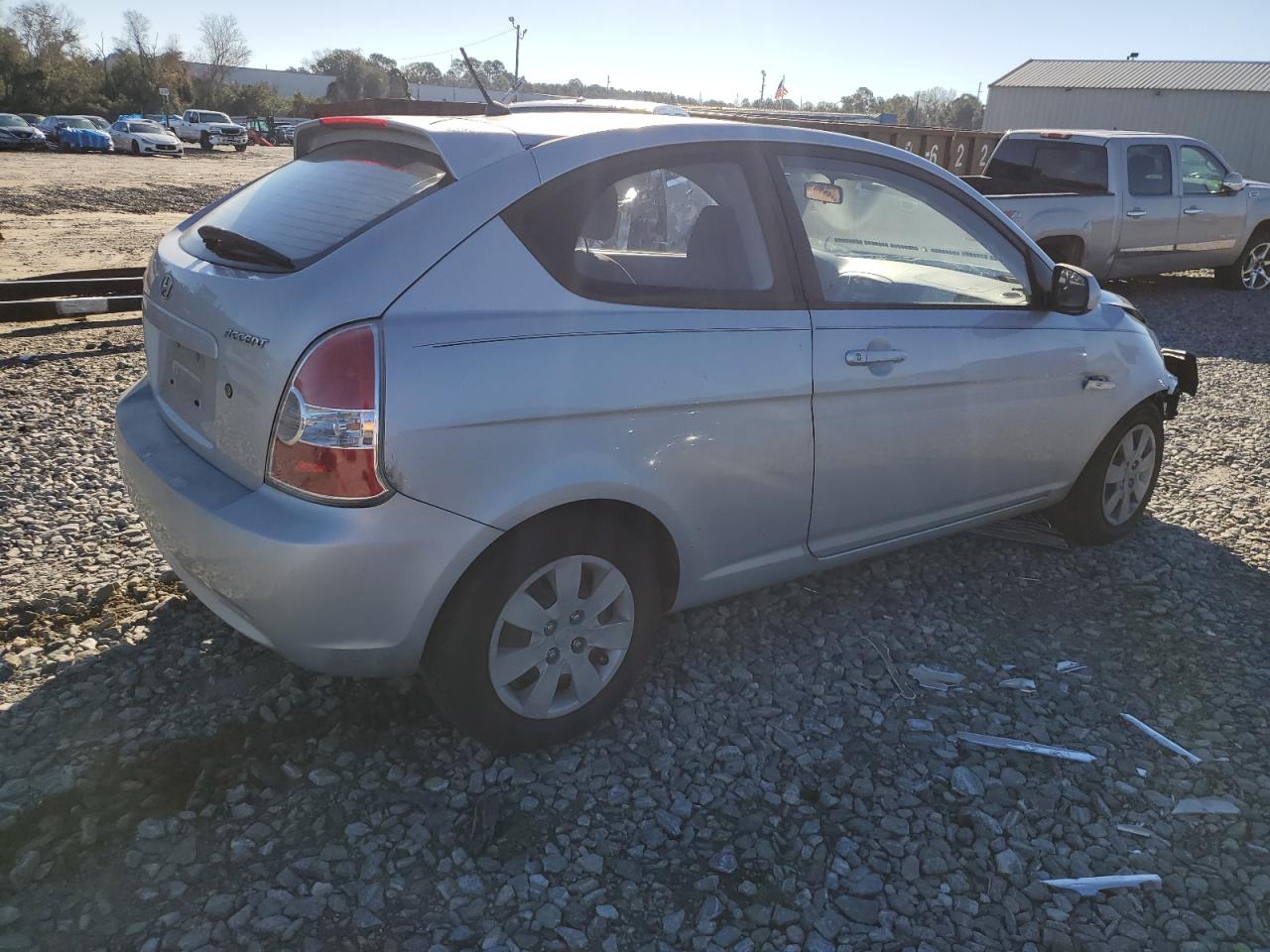 Obraz 3 z 2010 HYUNDAI ACCENT BLUE 2010 z VIN KMHCM3AC5AU184806