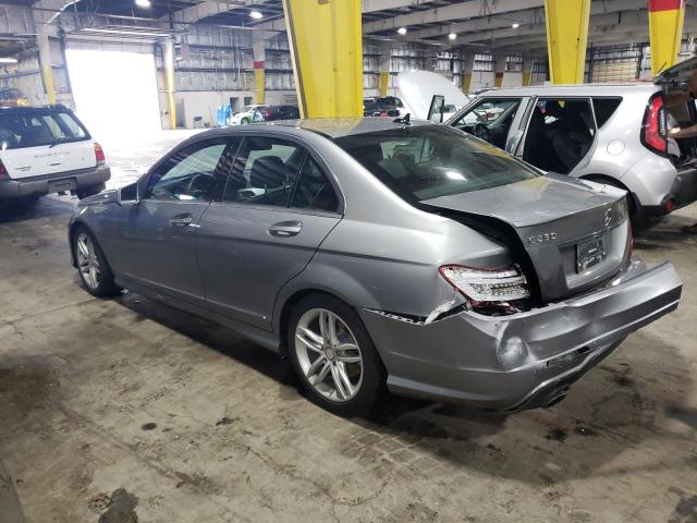 Obraz 2 z 2013 MERCEDES-BENZ C 250 2013 z VIN WDDGF4HB6DA779369