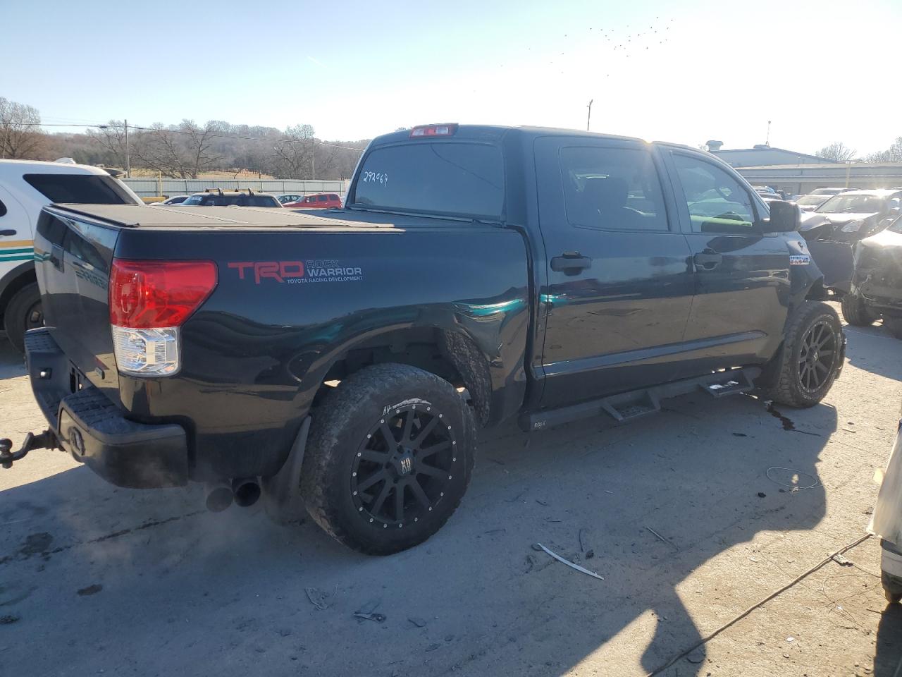 Image 3 of 2013 TOYOTA TUNDRA CREWMAX SR5 2013 with VIN 5TFDW5F1XDX292069