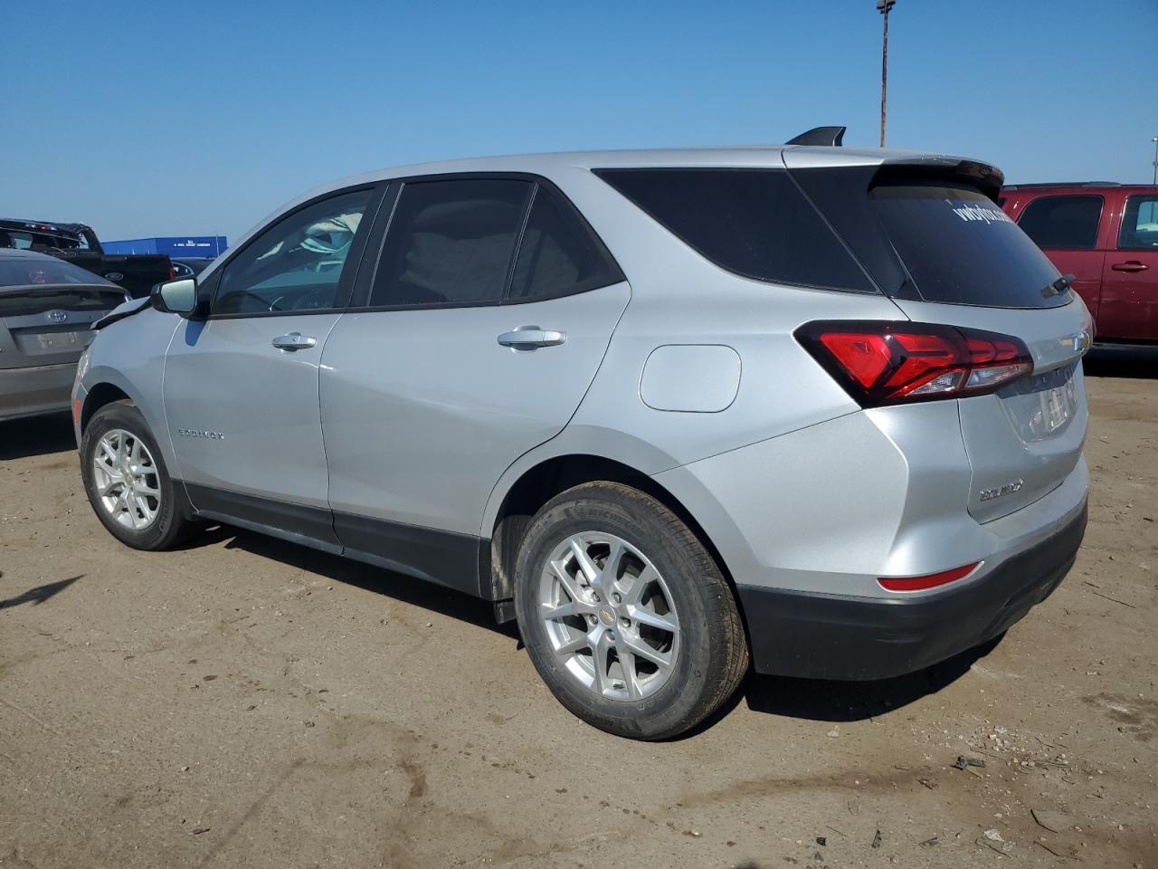 Image 2 of 2022 CHEVROLET EQUINOX LS 2022 with VIN 2GNAXHEV9N6126107