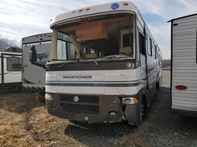 Image 2 of 2003 WORKHORSE CUSTOM CHASSIS MOTORHOME CHASSIS W22 2003 with VIN 5B4MP67G333360181