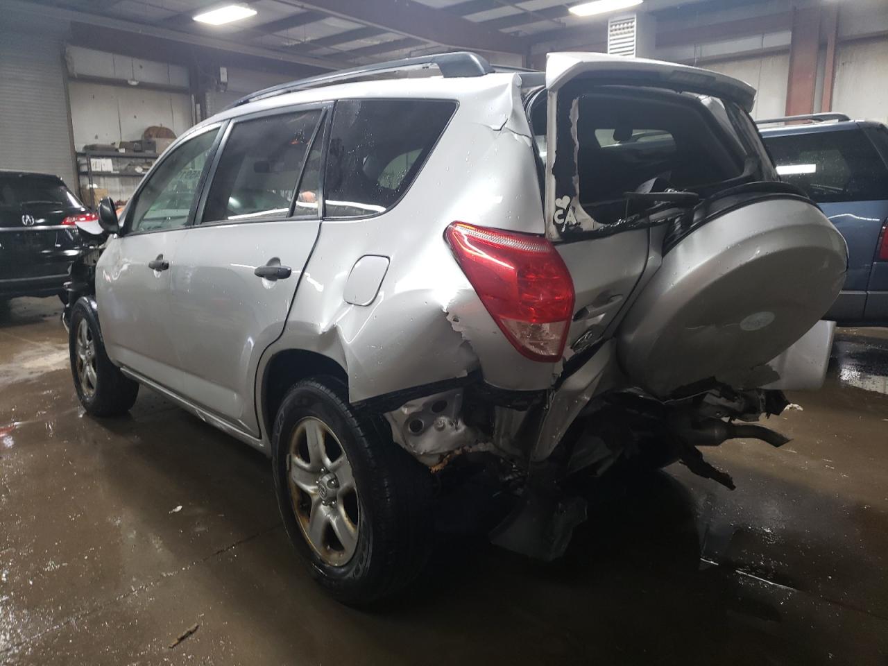 Изображение 2 2006 TOYOTA RAV4  2006 с VIN JTMZD33V965009361