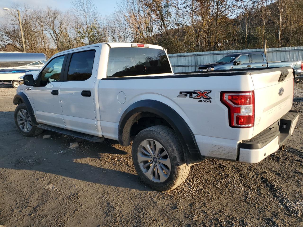 Image 2 of 2018 FORD F150 SUPERCREW 2018 with VIN 1FTFW1E5XJFA28177