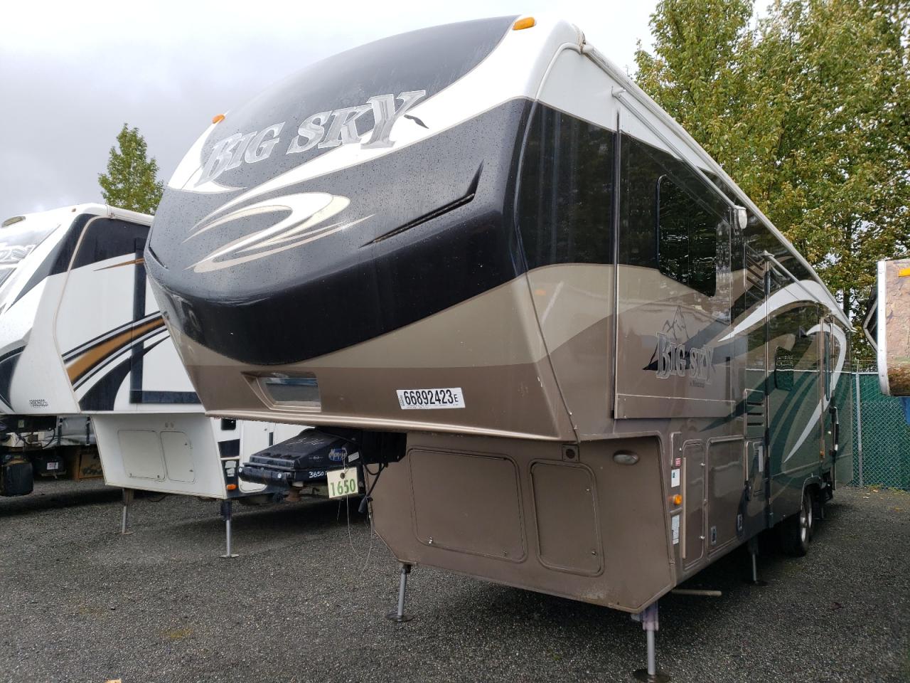 Obraz 2 z 2014 KEYSTONE MONTANA 2014 z VIN 4YDF38525E4700376