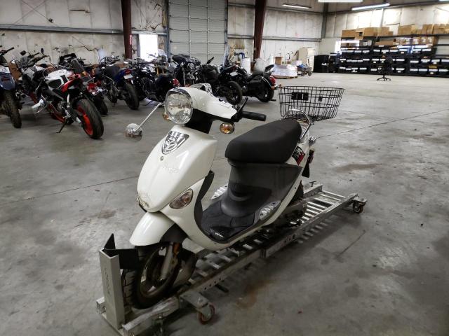 Изображение 2 2012 GENUINE SCOOTER CO. BUDDY 50 2012 с VIN RFVPAP5AXC1008925