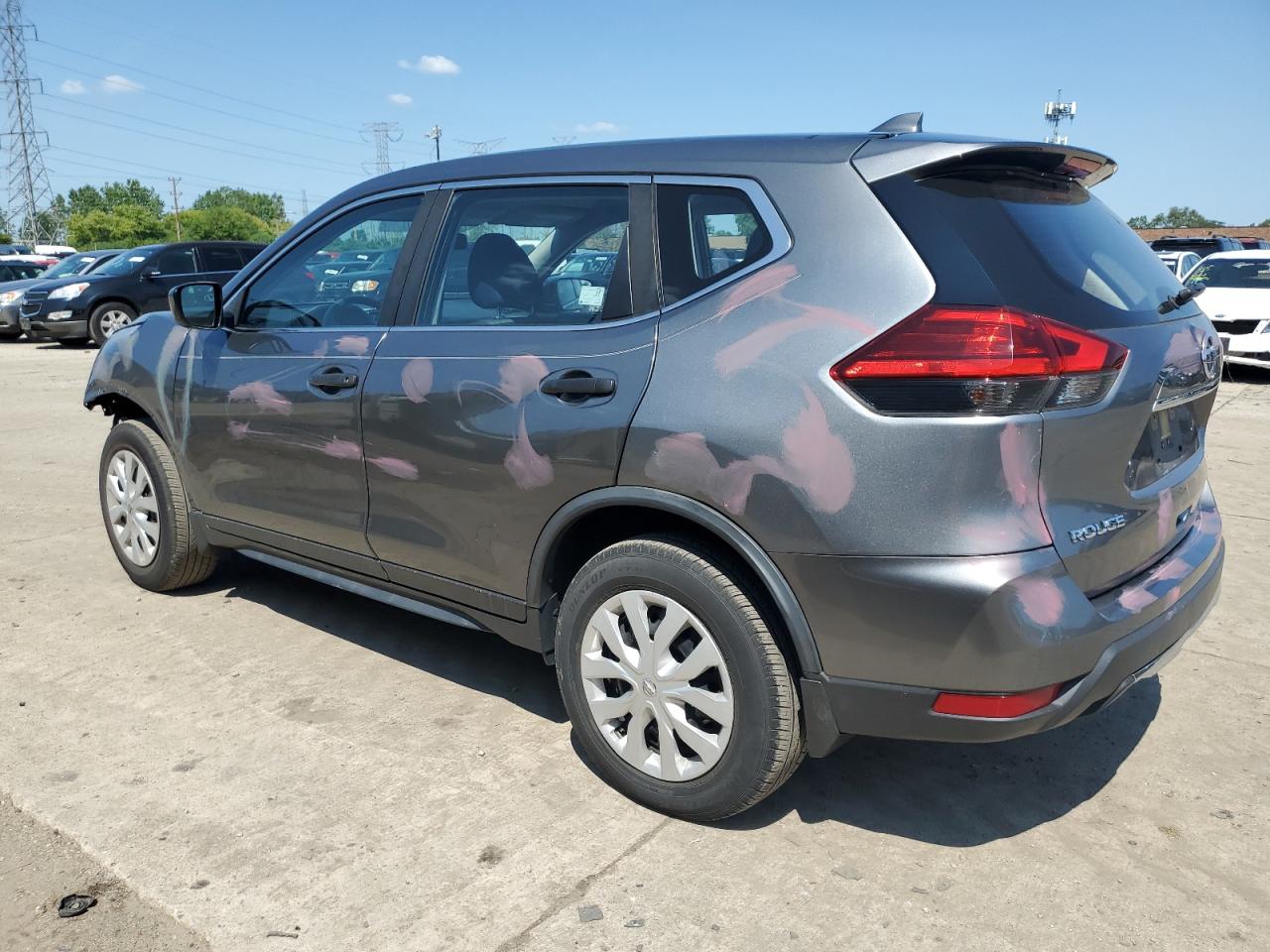 Obraz 2 z 2017 NISSAN ROGUE S 2017 z VIN JN8AT2MV3HW026053