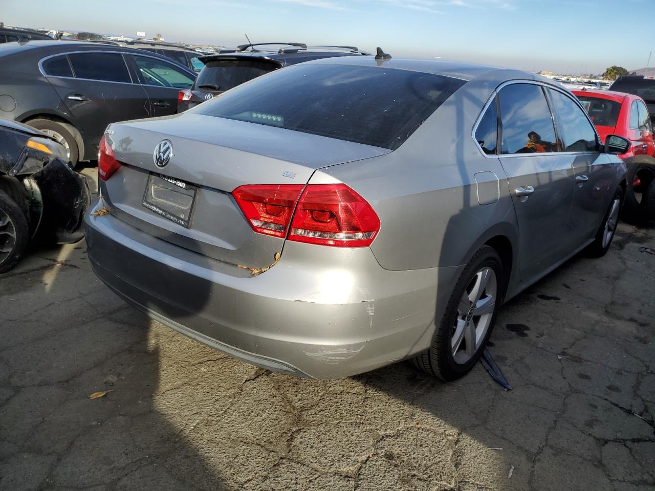 Image 3 of 2012 VOLKSWAGEN PASSAT SE 2012 with VIN 1VWBP7A36CC106099
