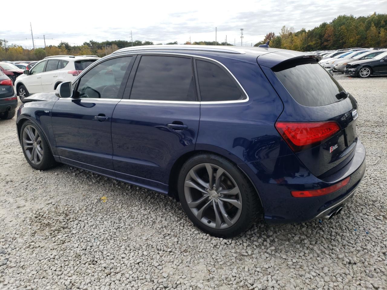 Image 2 of 2014 AUDI SQ5 PREMIUM PLUS 2014 with VIN WA1CGAFP5EA014698