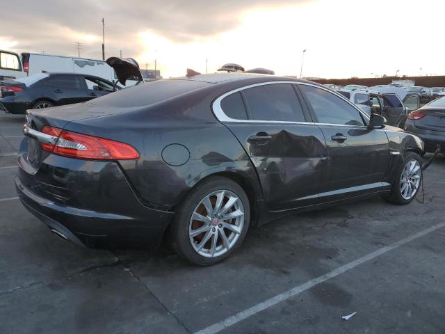 Obraz 3 z 2015 JAGUAR XF 2.0T PREMIUM 2015 z VIN SAJWA0FS7FPU78949