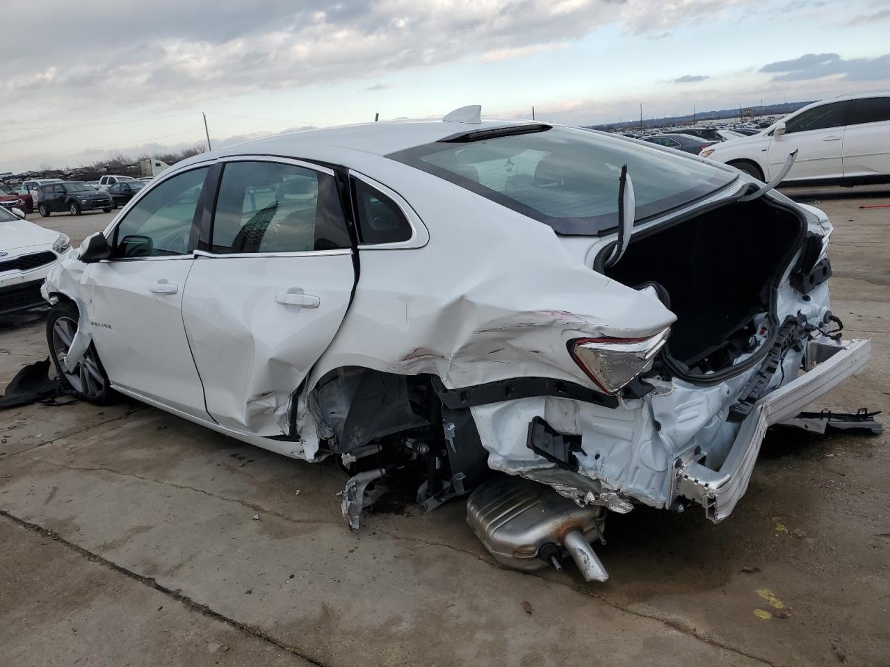 Изображение 2 2023 CHEVROLET MALIBU LT 2023 с VIN 1G1ZD5ST4PF221049