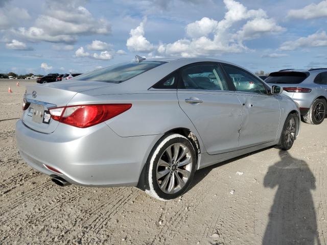 Obraz 3 z 2011 HYUNDAI SONATA SE 2011 z VIN 5NPEC4AC8BH124603