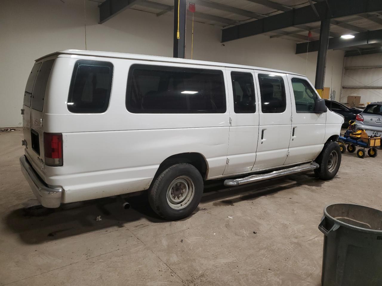 Image 3 of 2010 FORD ECONOLINE E350 SUPER DUTY WAGON 2010 with VIN 1FBSS3BL8ADA03089