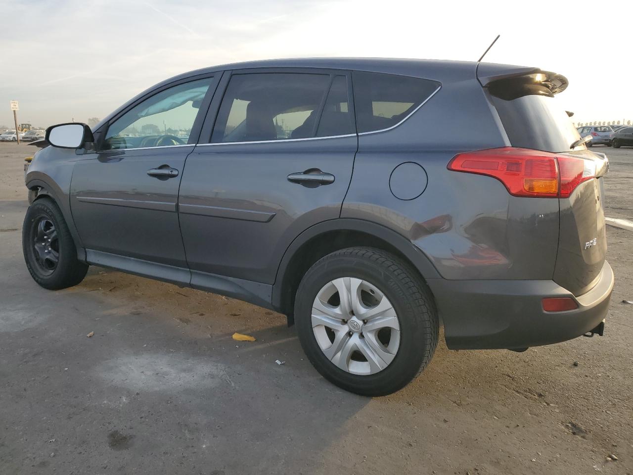 Obraz 2 z 2015 TOYOTA RAV4 LE 2015 z VIN 2T3ZFREV0FW159510