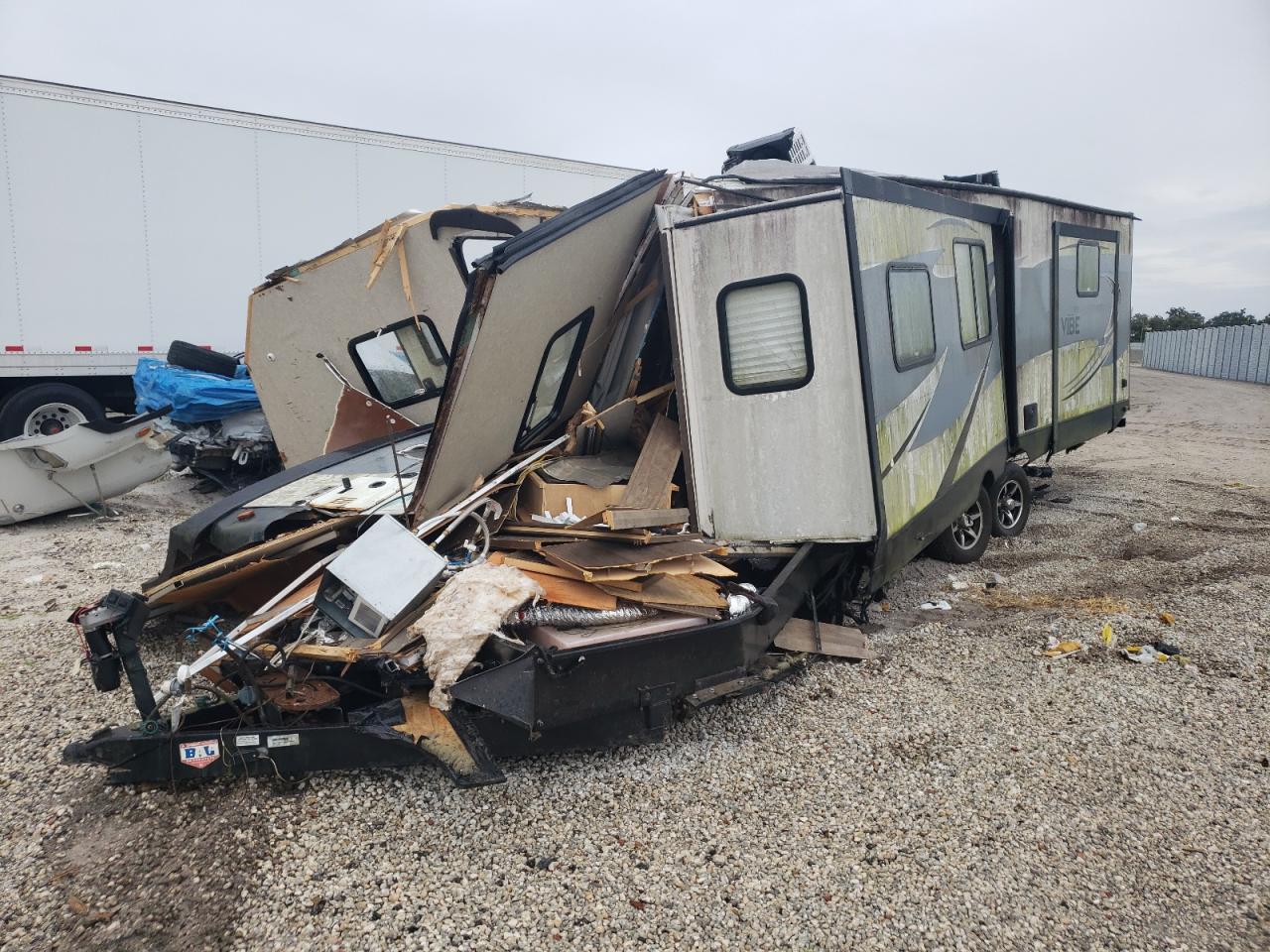 Image 2 of 2018 STCF TRAVEL STA 2018 with VIN 4X4TVBH28J4110301
