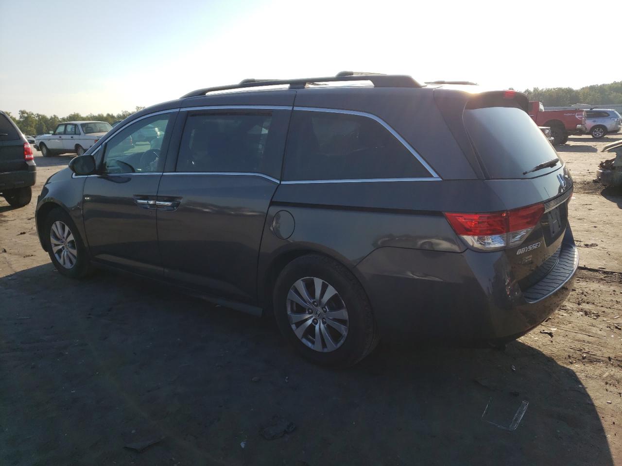 Image 2 of 2016 HONDA ODYSSEY EXL 2016 with VIN 5FNRL5H60GB051269