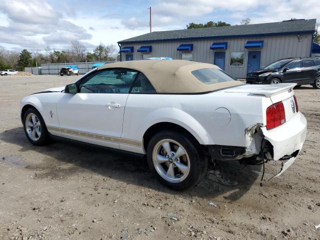 Obraz 2 z 2007 FORD MUSTANG  2007 z VIN 1ZVFT84N175269799