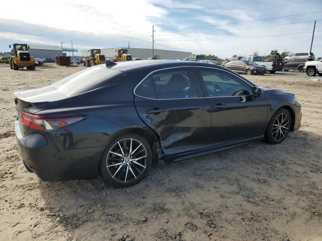 Obraz 3 z 2021 TOYOTA CAMRY SE 2021 z VIN 4T1G11AK8MU409469