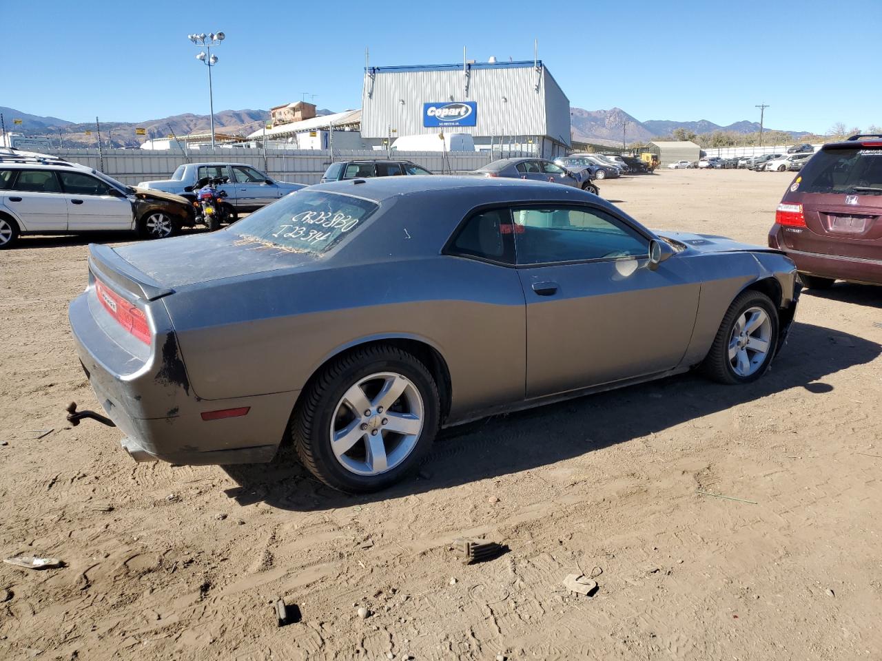 Image 3 of Dodge Challenger R/T 2011 with VIN 2B3CJ5DT8BH601846