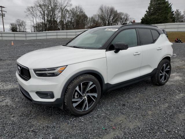 Image 1 of 2020 VOLVO XC40 T4 R-DESIGN 2020 with VIN YV4AC2HM2L2323955