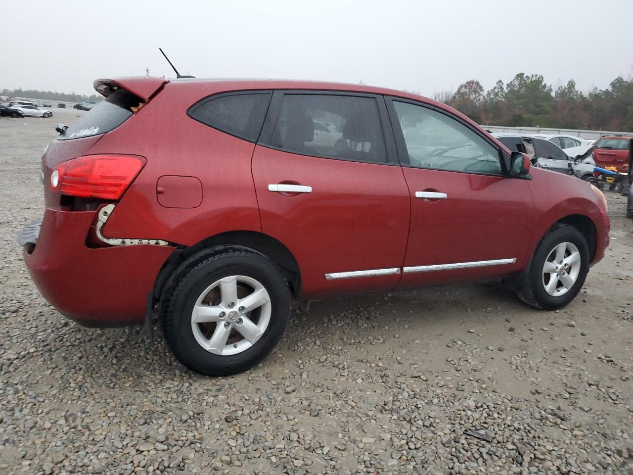 Image 3 of 2013 NISSAN ROGUE S 2013 with VIN JN8AS5MT8DW531874