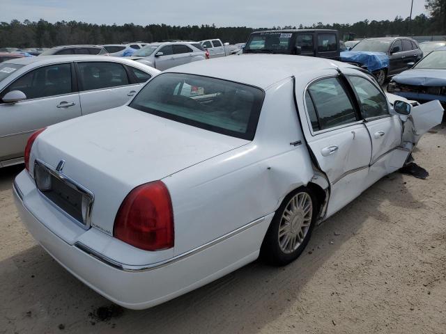 Image 3 of 2009 LINCOLN TOWN CAR SIGNATURE LIMITED 2009 with VIN 2LNHM82V79X629201