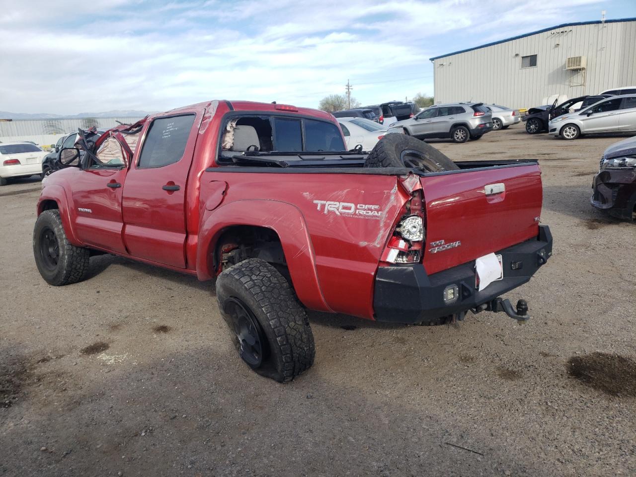 Obraz 2 z 2012 TOYOTA TACOMA DOUBLE CAB 2012 z VIN 3TMLU4EN8CM093137