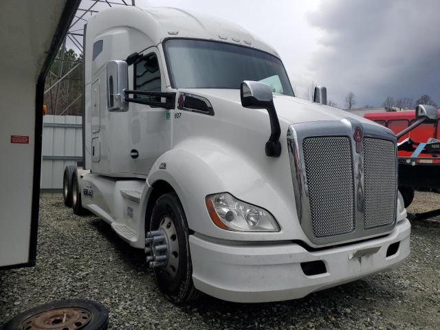 Image 1 of 2019 KENWORTH CONSTRUCTION T680 2019 with VIN 1XKYDP9X2KJ241642