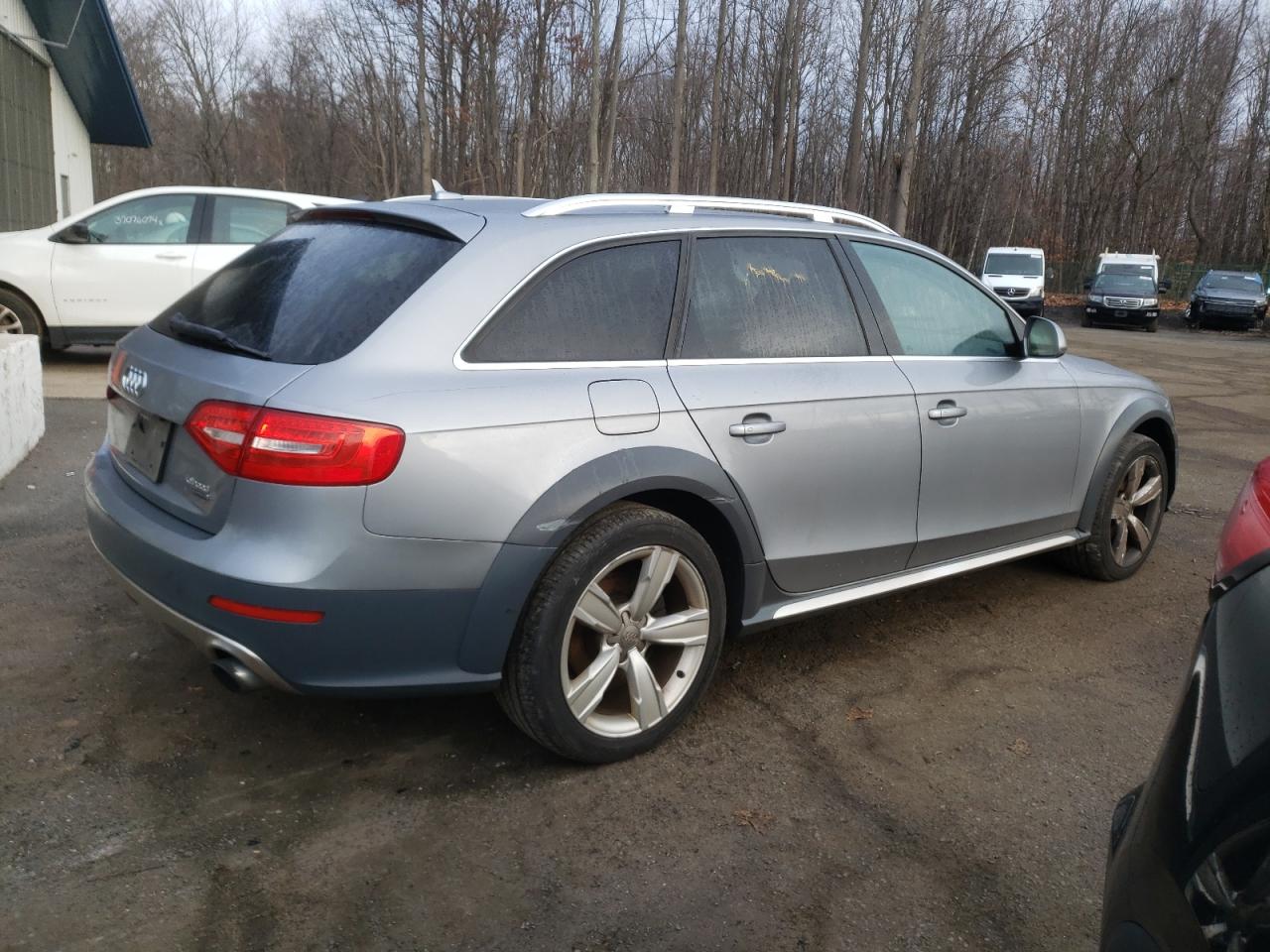 Obraz 3 z 2016 AUDI A4 ALLROAD PREMIUM 2016 z VIN WA1TFAFL6GA003406