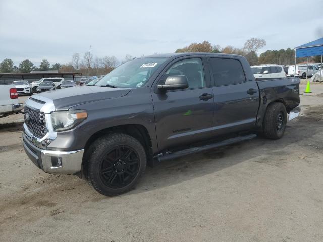 Image 1 of 2019 TOYOTA TUNDRA CREWMAX SR5 2019 with VIN 5TFEM5F14KX137511