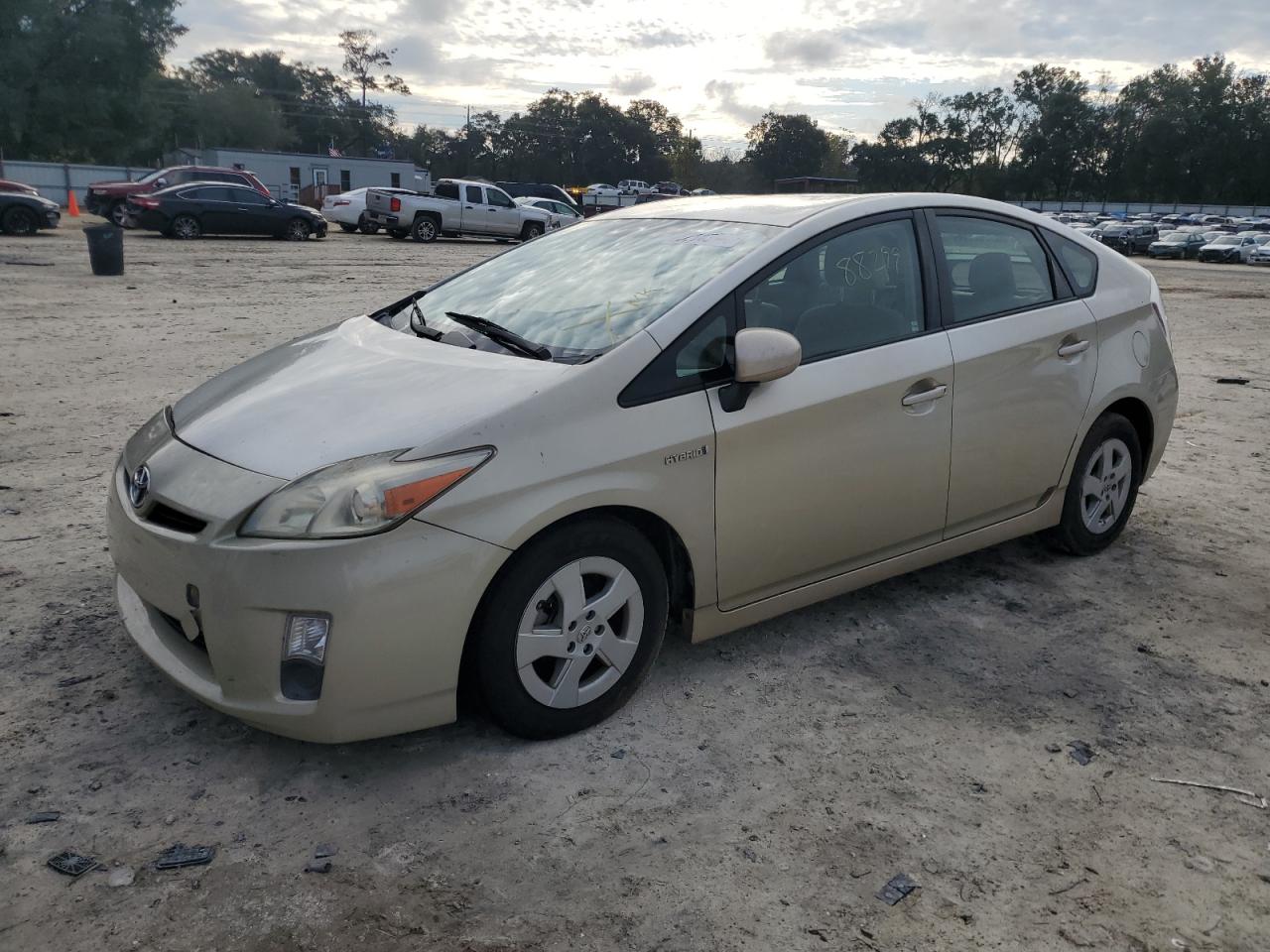 Image 1 of 2011 TOYOTA PRIUS  2011 with VIN JTDKN3DU8B0262117