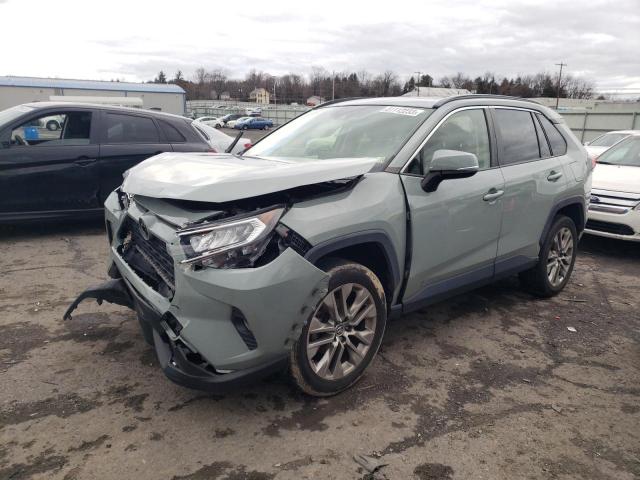 Image 1 of 2019 TOYOTA RAV4 XLE PREMIUM 2019 with VIN JTMA1RFV4KD503535