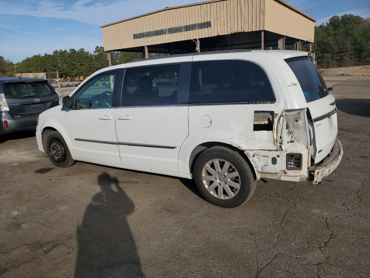 Изображение 2 2014 CHRYSLER TOWN & COUNTRY TOURING 2014 с VIN 2C4RC1BGXER439444