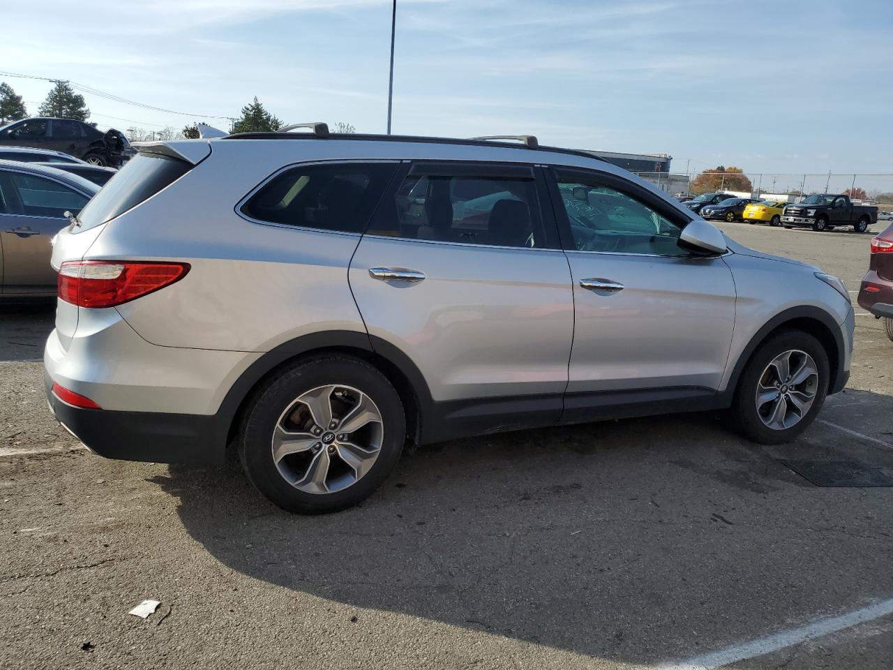 Изображение 3 2016 HYUNDAI SANTA FE SE 2016 с VIN KM8SM4HF3GU154052