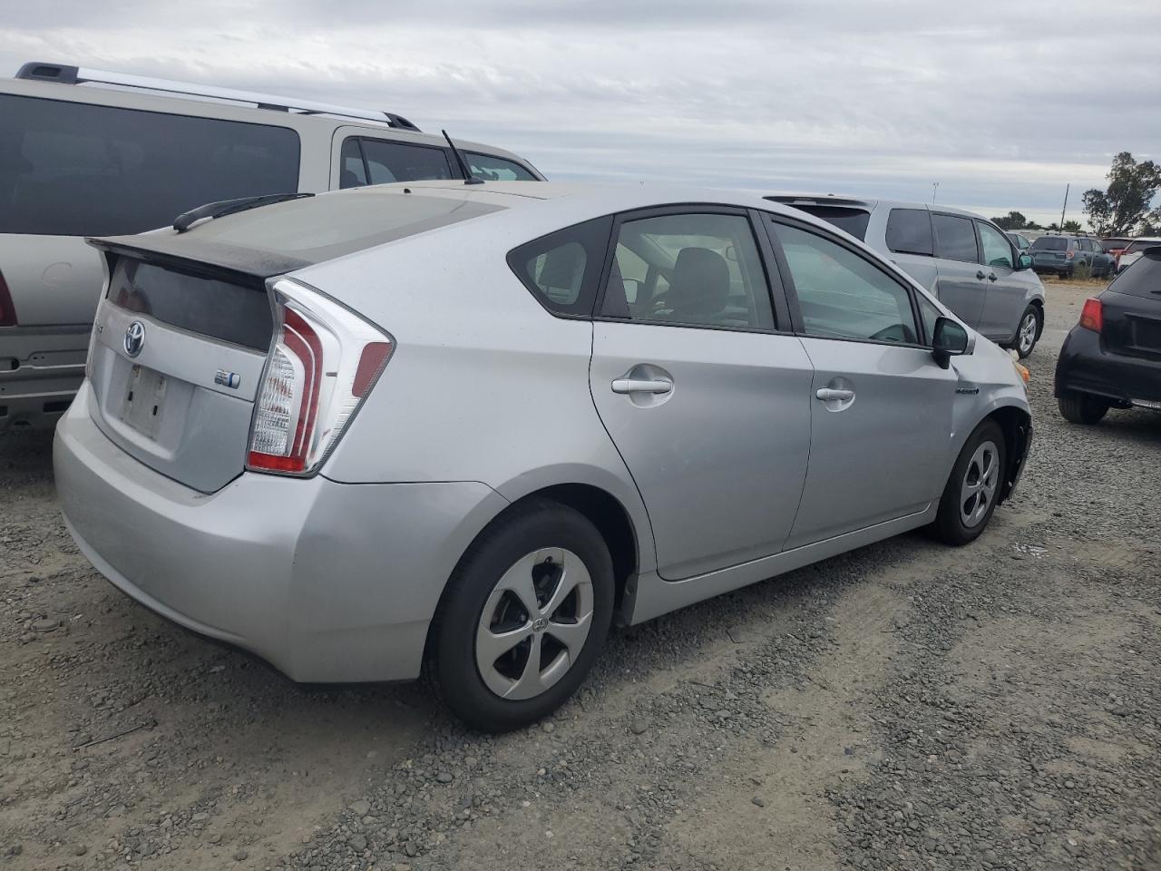Изображение 3 2013 TOYOTA PRIUS  2013 с VIN JTDKN3DU9D0347017