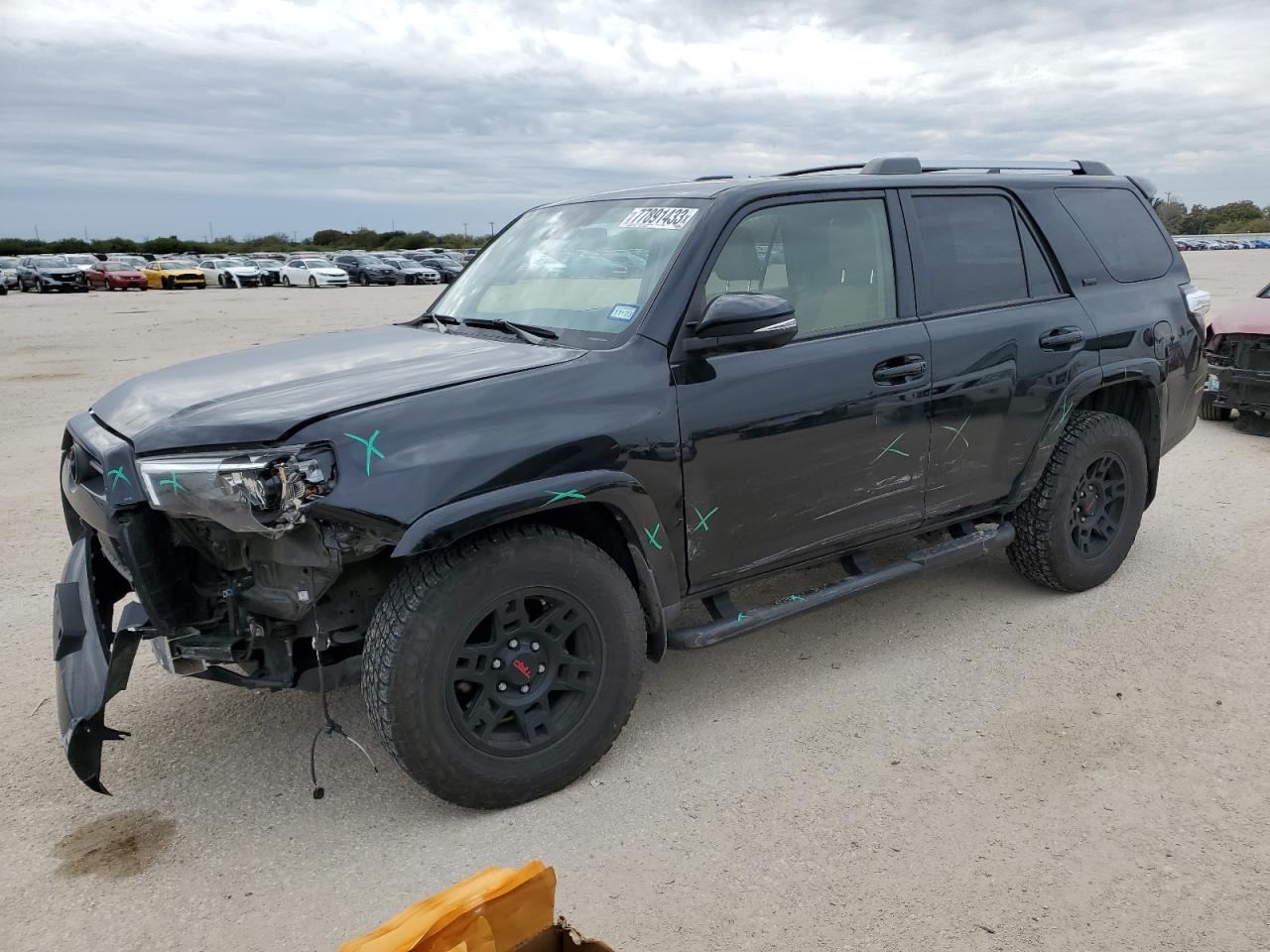 Image 1 of 2022 TOYOTA 4RUNNER SR5 2022 with VIN JTEFU5JRXN5256404