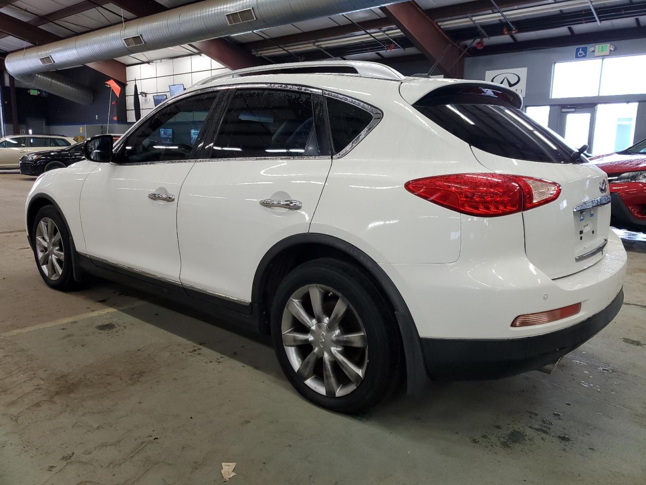 Изображение 2 2011 INFINITI EX35 BASE 2011 с VIN JN1AJ0HR1BM852327