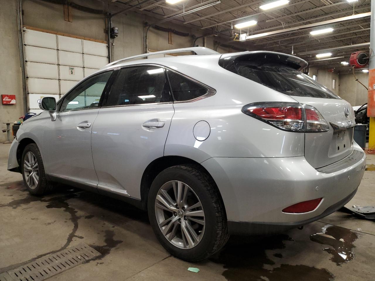 Изображение 2 2015 LEXUS RX 350 BASE 2015 с VIN JTJBK1BA6F2481820