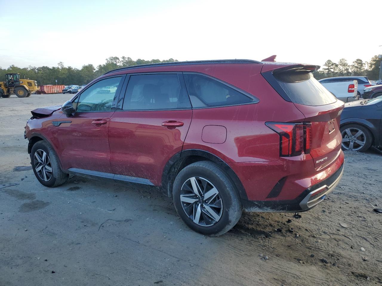 Изображение 2 2023 KIA SORENTO EX 2023 с VIN 5XYRH4LF7PG174823