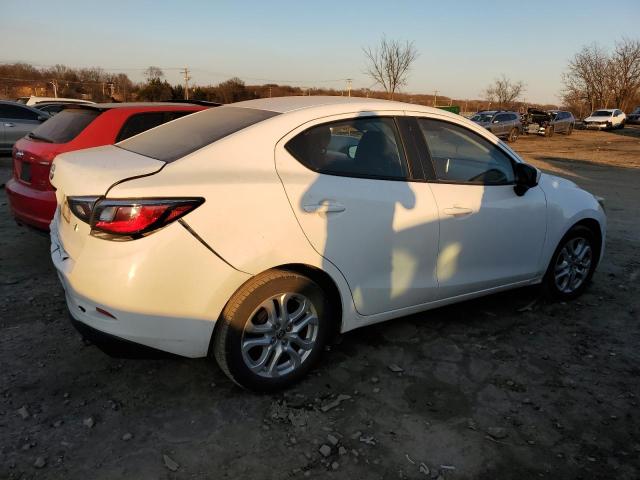 Изображение 3 2016 TOYOTA SCION IA  2016 с VIN 3MYDLBZV4GY133526