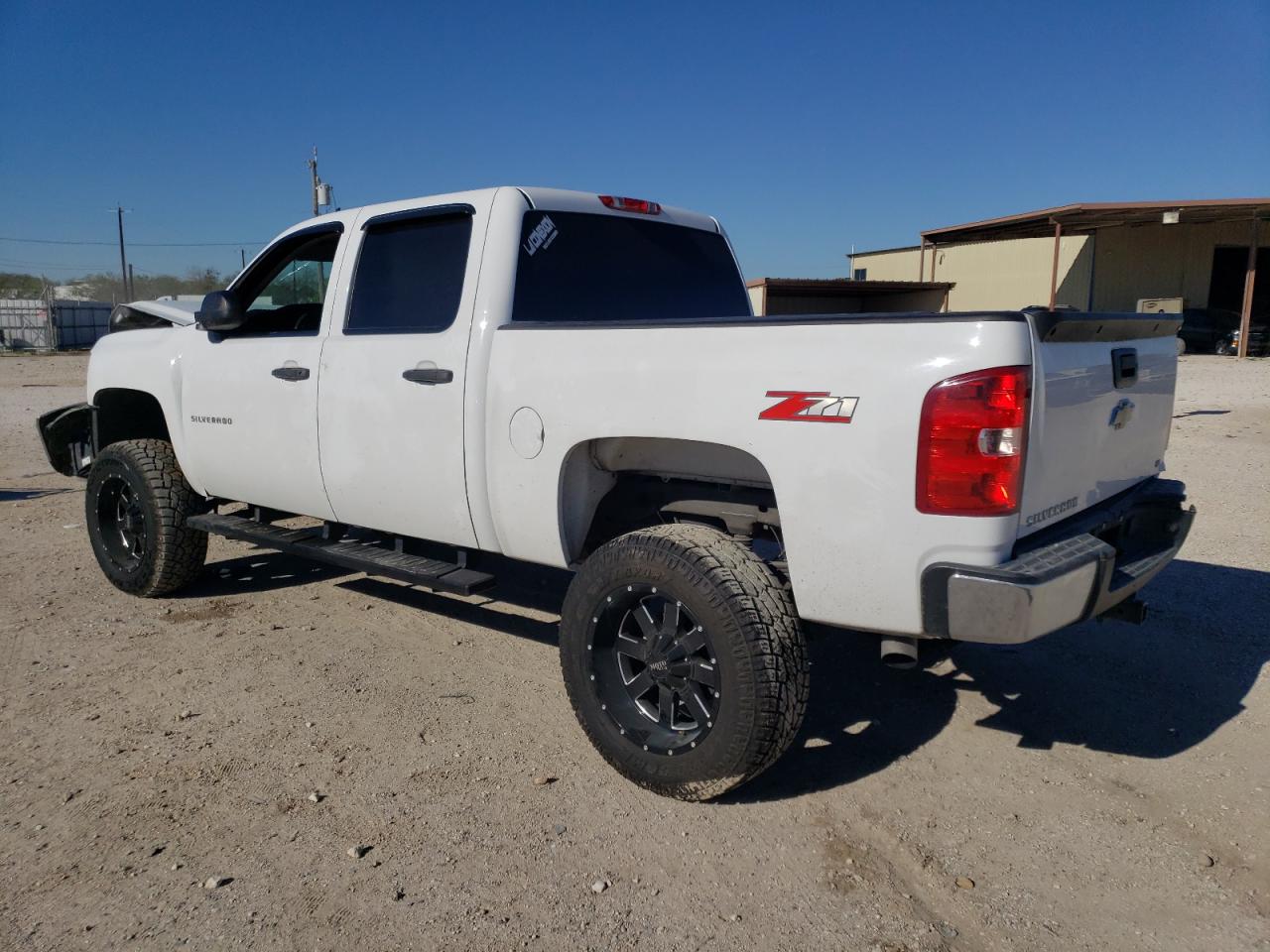 Image 2 of 2013 CHEVROLET SILVERADO K1500 LT 2013 with VIN 3GCPKSE77DG321075