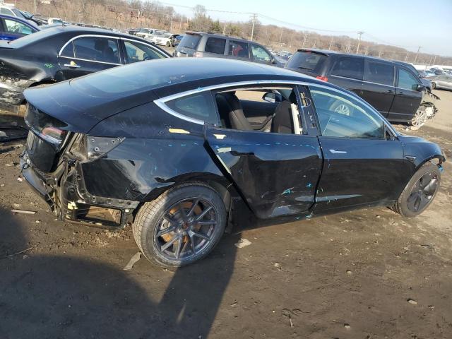 Obraz 3 z 2019 TESLA MODEL 3  2019 z VIN 5YJ3E1EA7KF305182